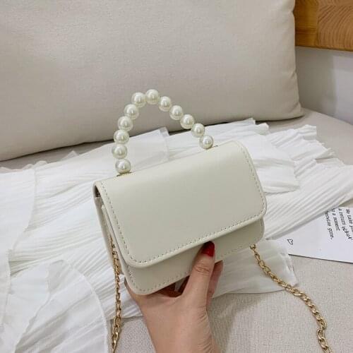 2020 new bag female trend fashion casual pearl small bag wild French niche crossbody portable chain small square bag