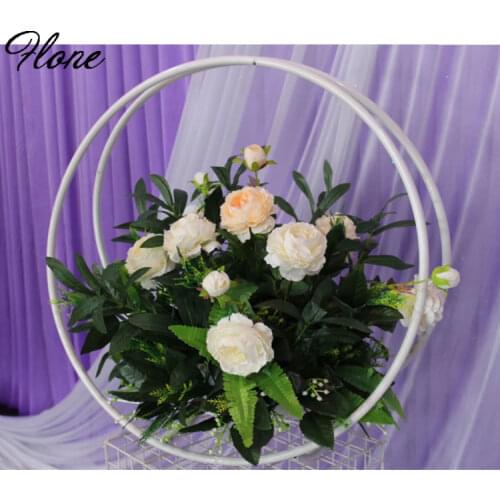 Wedding party props backdrop wrought iron ring arch table centerpiece road lead decorative flower circle stand basket decoration