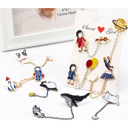 1 Pcs Metal Chain Series Pin Planet Astronaut Dolphin Ship Girl Enamel Brooch Collar Pin Clothing Accessories