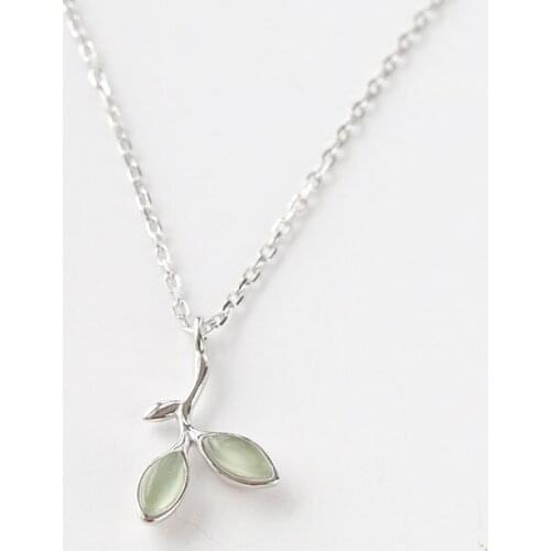 One Piece Creative Opal Green Tree Leaves Necklaces & Pendants For Women Fashion Pure 925 Sterling Silver Jewelry