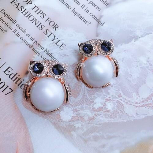High-end owl womens brooch, alloy pearl, popular brooch, anti-glare, hundred matching accessories