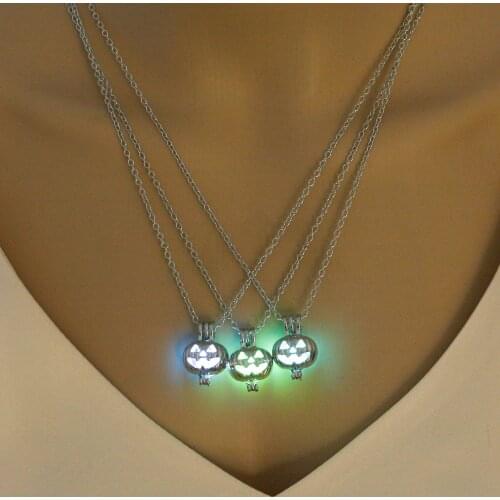 Halloween Hollow Glowing Necklace Women Fashion Sliver Plated Pendant Necklace Pumpkin lantern Shape Luminous Sliver Necklace