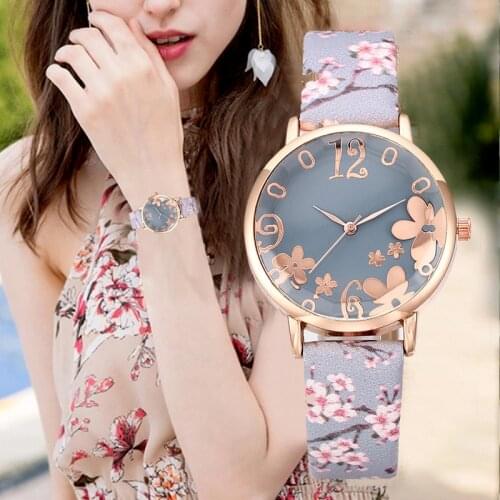 Women Fashion Embossed Flowers Small Fresh Printed Belt Student Quartz Watch