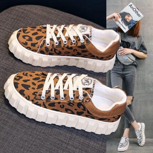 Womens Shoes Leopard Canvas Shoes Women INS Fashion Vulcanized Shoes Platform Sneakers Spring Summer Lace Up Flats Women