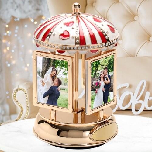 Merry-go-round metal piano music photo frame girlfriend birthday desktop lettering music box desktop decoration room decor