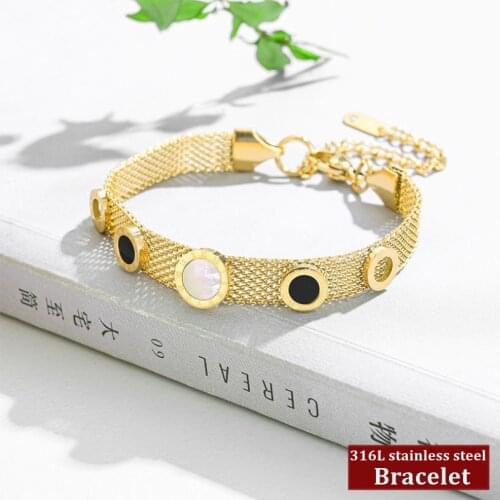 316L Stainless Steel 2021 New Fashion Upscale Jewelry Black White Natural Shell Round Charm Net Mesh Chain Bracelets For Women