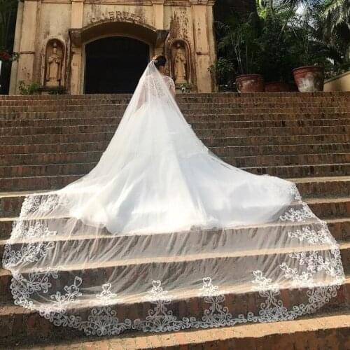 Designer 3.5M Long Cathedral Wedding Veils With Lace Appliques Edge Soft Tulle One Layer Bridal Veil Wedding Accessories