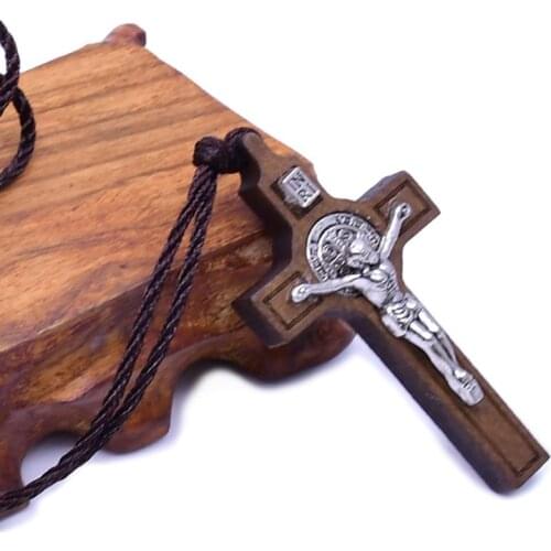 Retro Jesus Cross Necklace Wood Metal Pendant Jewelry Men Women Catholic Religious Charm Gift K0AB