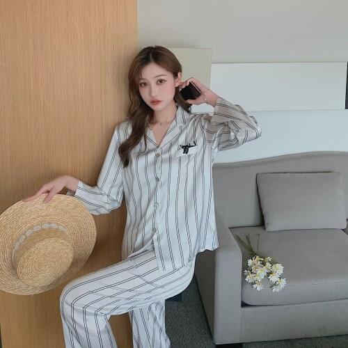 Korea fashion striped pajamas sets women satin ice silk sleepwear women simple white elegant long sleeve pyjamas women 99135