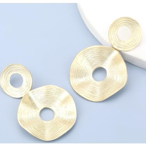 Pauli Manfi Creative Exaggerated Irregular Metal Hollow Earrings Women Popular Simple Drop Earrings Banquet Jewelry Accessories