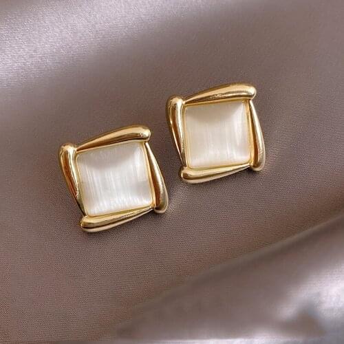 Classic Geometry Square Opal Gold Stud Earrings For Woman 2021 Korean Fashion Jewelry Wedding Party Girls Luxury Accessories