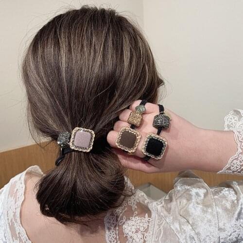 2021 New Hair Accessories Elegant And Light Luxury Hair Ring Temperament Diamond-Studded Pearl Head Rope Simple Rubber Band
