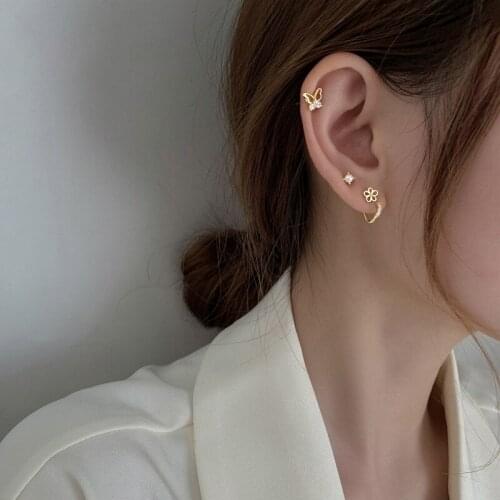 Butterfly Flower Stud Earrings For Women Simple Geometric Korean Fashion Asymmetric Girls Wedding Engaging Gift Jewelry BOYULIGE