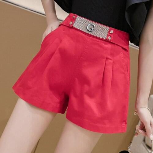2021 new womens summer high-waisted loose wide-leg shorts white elastic waist casual sequined waist short trousers