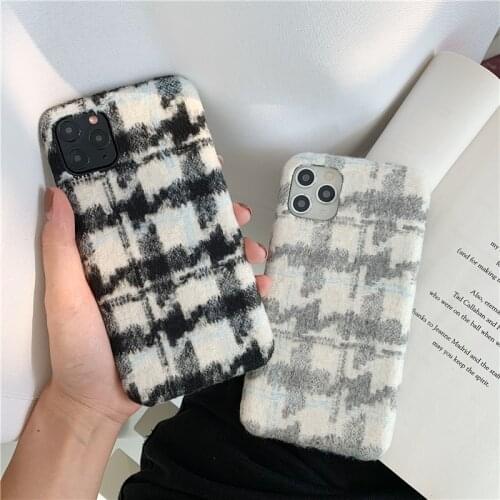 Luxury Warm Lattice Plush Phone Case for IPhone 11 Pro Max 12 X XR XS Max SE Fabric Cloth Soft Tpu Protect Back Cover