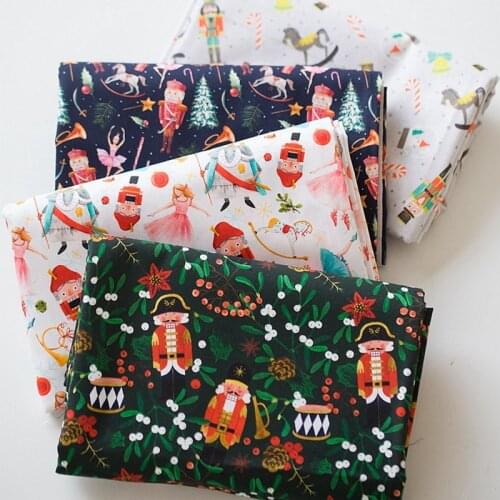 2021 New Arrival Green Nutcracker Printed Cotton Fabric Handmade Diy Holiday Fabric Decorative Fabric For Christmas