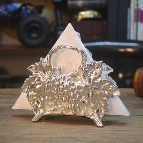 Silver Grape Vine Metal Stand Napkin Holder European Home Kitchen Tabletop Decor Zinc Alloy Footed Tissue Paper Storage Holder