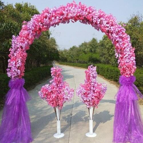 Luxury wedding Center pieces Metal Wedding Arch Door Hanging Garland Flower Stand with Cherry blossoms for wedding backdrop Prop
