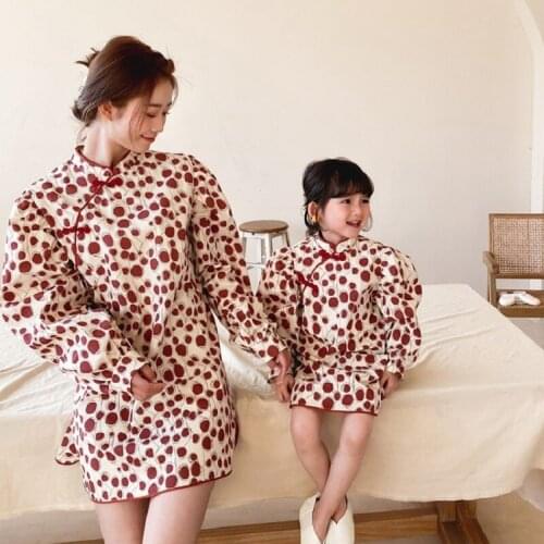 Women Qipao Mommy and Me Dresses Spring New Chinese Style Retro Cheongsam Mother and Daughter Clothes Girl Red Dot Wedding Dress