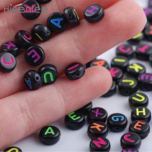Hisenlee High quality 300Pcs 4x7mm DIY Beads Random Mixed Alphabet Beads Letter Acrylic Round Beads For Making Bracelet Jewelry