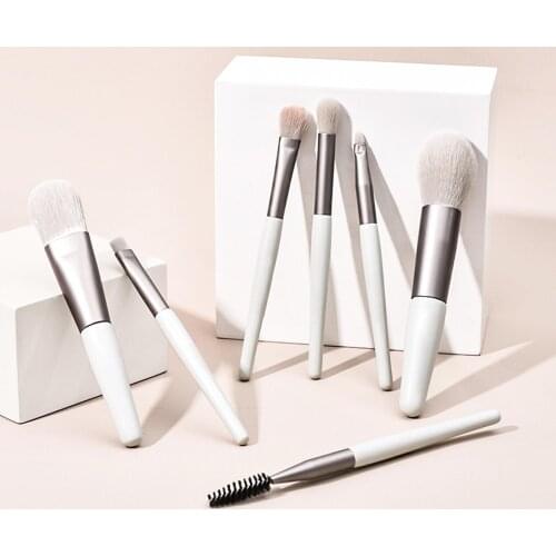 7Pcs/Set Women Facial Makeup Brushes Set Face Cosmetic Beauty Eye Shadow Lip Foundation Blush Brush Make Up Brush Tool