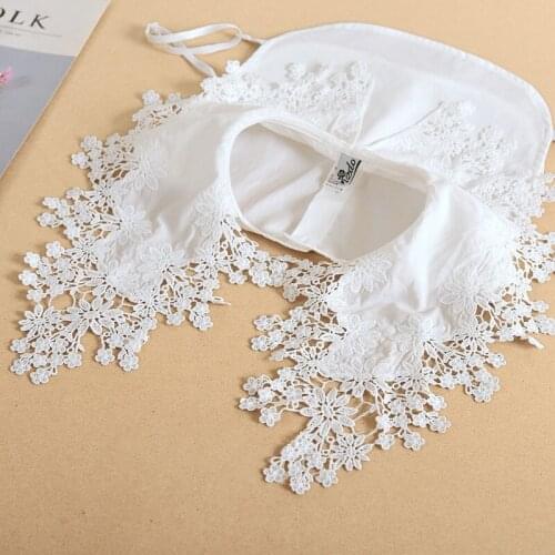 Women White Fake Collar Big Lapel Embroidered Shirt False Collar Ladies Female Detachable Collar Removable Shirt Collar
