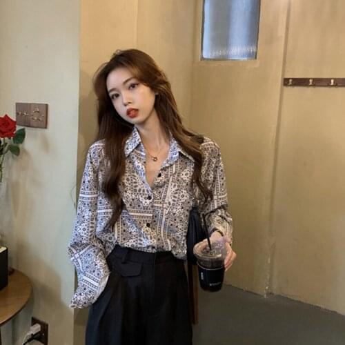 Spring Autumn Women Vintage Loose Print Casual Blouse Shirts Women Long Sleeve Chic Chemise Femininas Fashion Tops 2021