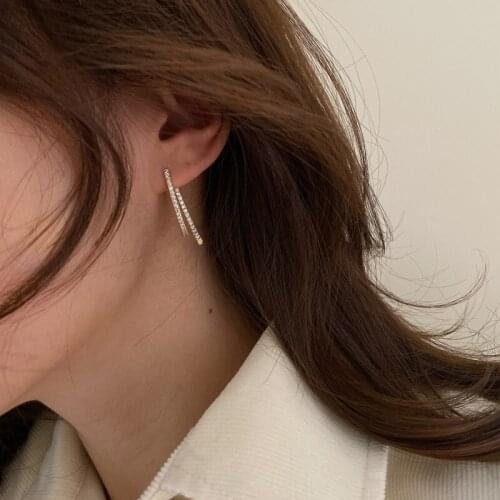 New Trend Bar Shaped Metal Inlaid Crystals Beads Piercing Gold Stud Earrings For Women Korean Fashion Ear Jewelry Gift