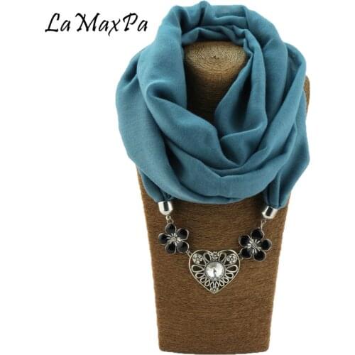 Newest Design All-match Scarf For Women Pure Color Scarves With Heart-shaped Symbol Lady Elegant Pendant Scarves Female Echarpe
