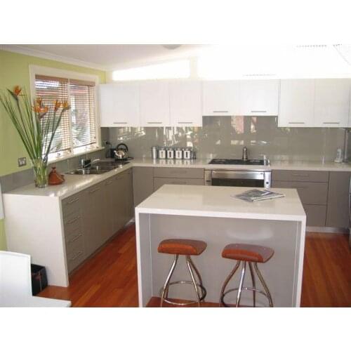 Modern kitchen cabinet design with back splash