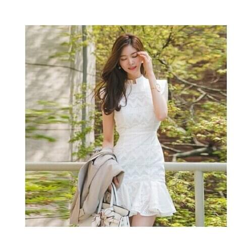 2021 New High Quality Luxury Runway Women Summer Dress Sexy Sleeveless Lace Black White Fishtail Dress