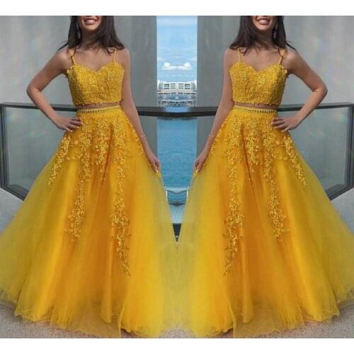 Yellow A-Line Lace Long Evening Dresses Spagehtti Straps Beaded Floor Length Corset Back Formal Party Gowns for Women