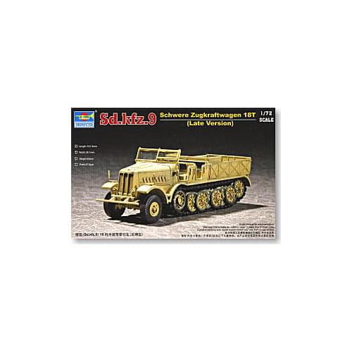 Trumpeter 1/72 scale model 07252 Sd.Kfz.9 18 tonne semi-crawler artillery tractor type