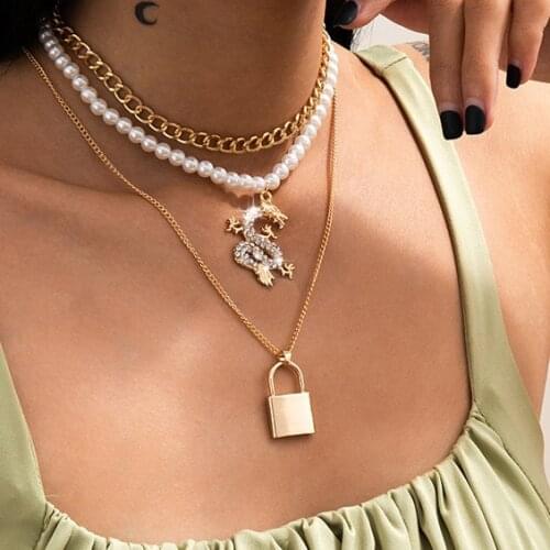 Womens Jewelry Simple Atmosphere Chain Imitation Pearl Necklace Womens Retro Diamond-studded Dragon Pendant Lock Set Necklace