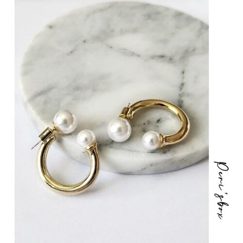 PerisBox 2019 Trendy Solid Gold Hoop Earrings for Women Simulated Pearl Earrings Hoops Round Circle Small Pearl Dainty Earrings