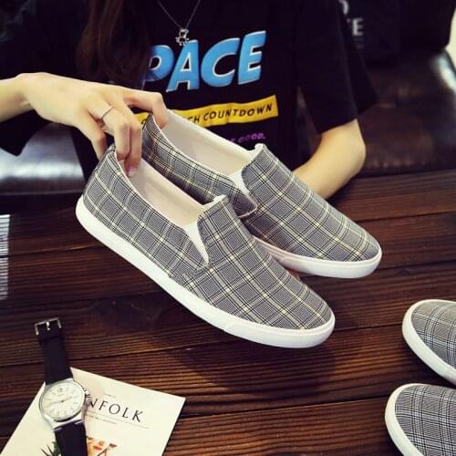 Mens Shoes Casual Male Breathable Canvas Shoes Men Chinese Fashion 2019 autumn Soft Slip On Espadrilles For Men Loafers S8-01