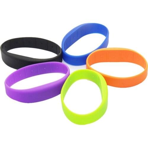 125KHz 13.56MHz Silicone RFID Wristband Waterproof Smart Bracelet TK4100 RF08 MF 1K S50 ID IC Tags for Access Control and Event