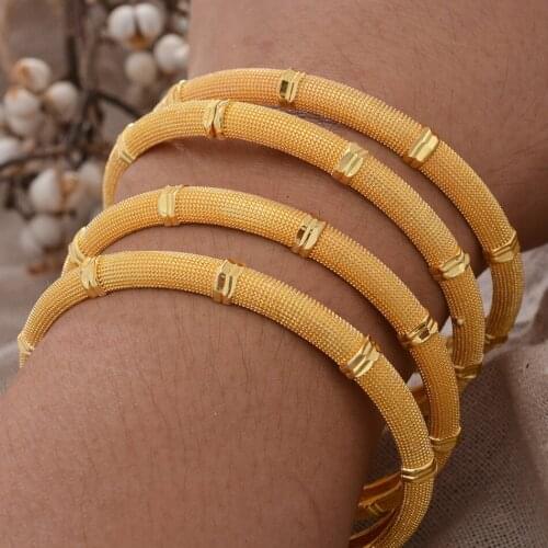 Annayoyo Golden Bracelets