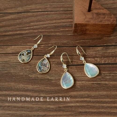 Drop Earrings for Women Natural Shell Water Drop Shape Retro Earrings Luxury Zircon Pendant Earrings Jewelry Wholesale