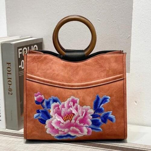 Exquisite Embroidery Floral Women Tote Bag 2021 Summer Vintage Chinese Style Leather Handbag Versatile Shoulder Crossbody Bags