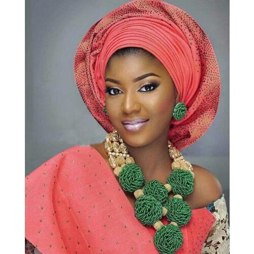 Exclusive Green Beaded Statement Necklace Set for Bride New Wedding Necklace Earrings Set Christmas Jewelry WD916