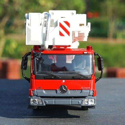 Collectible Alloy Toy Model Gift 1:50 DG100 Ladder Fire Truck DieCast Vehicle Toy Model For Decoration