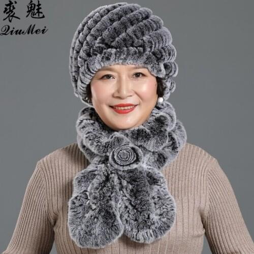 QiuMei Sets Of Hats And Scarves