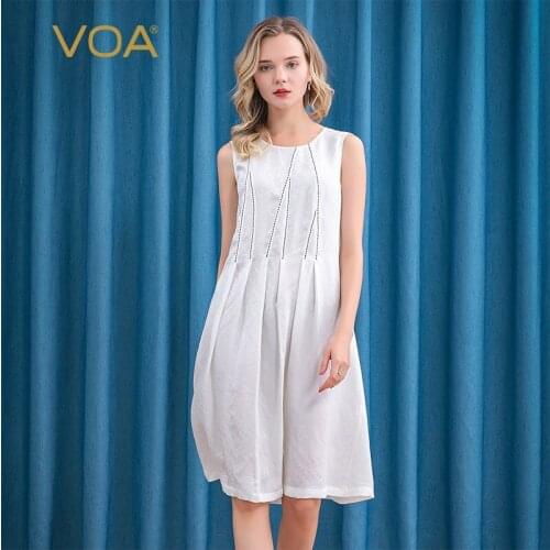 VOA Silk 22m/m White Jacquard Round Collar In Black Arch Needle Process Elastic Waist Knee Sleeveless Dress for Women AE109