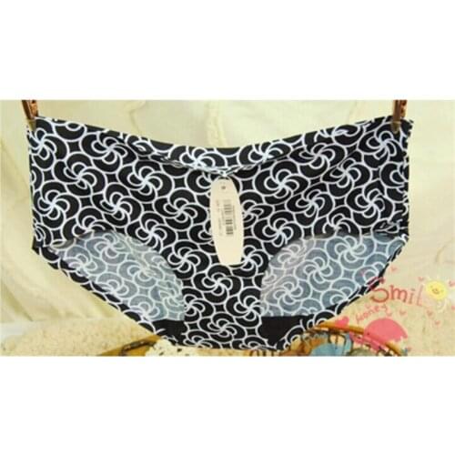 Hot Women Sexy Seamless Panties Fashion Briefs Comfortable Lingerie Underwear Women Tanga High Quality Intimates