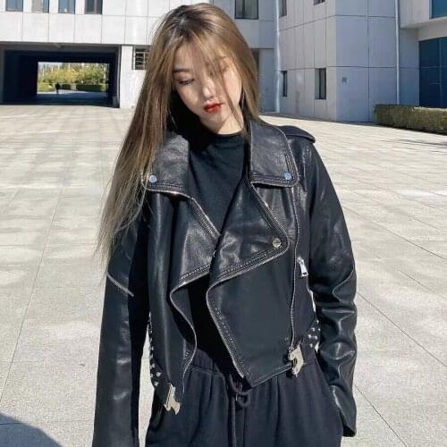 Autumn 2021 Women Soft Faux Pu Leather Jacket Casual Long sleeve Motorcycle Punk Leather Coat Female Zipper Rivet Outwear Female