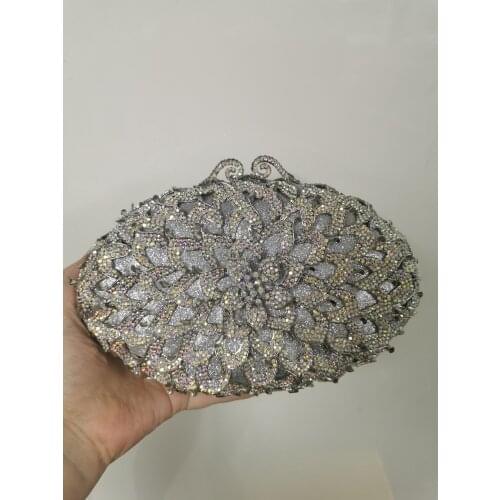 Silver Color Women AB Diamond Floral Metal Wedding Party Female Evening Bag Ladies Hollow Out Female Clutch Crystal Evening Bag