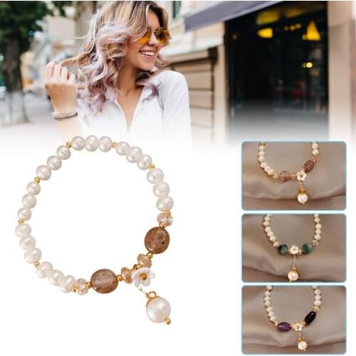 Women Imitation Pearl Bracelet with Flower Decor Single Layer Stone Wrist Jewelry Gift for Girls TT@88