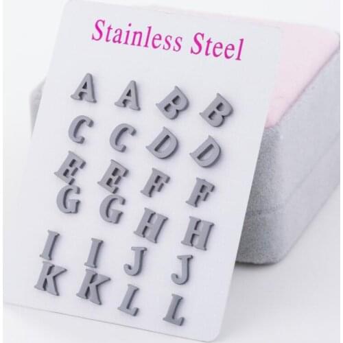 Oly2u Orecchini Black English Name Letter Tiny Kpop Earrings for Women Christmas Metal Earings Aretes Wholesale 2019