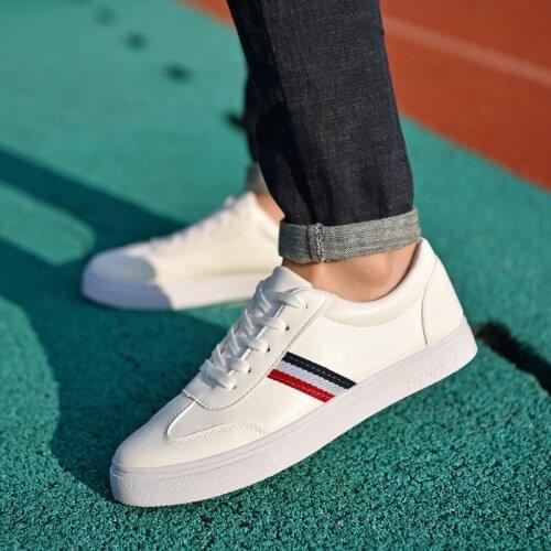 Zapatillas mens baskets fall new breathable men running shoes hollow classic small white shoes male students sports shoes